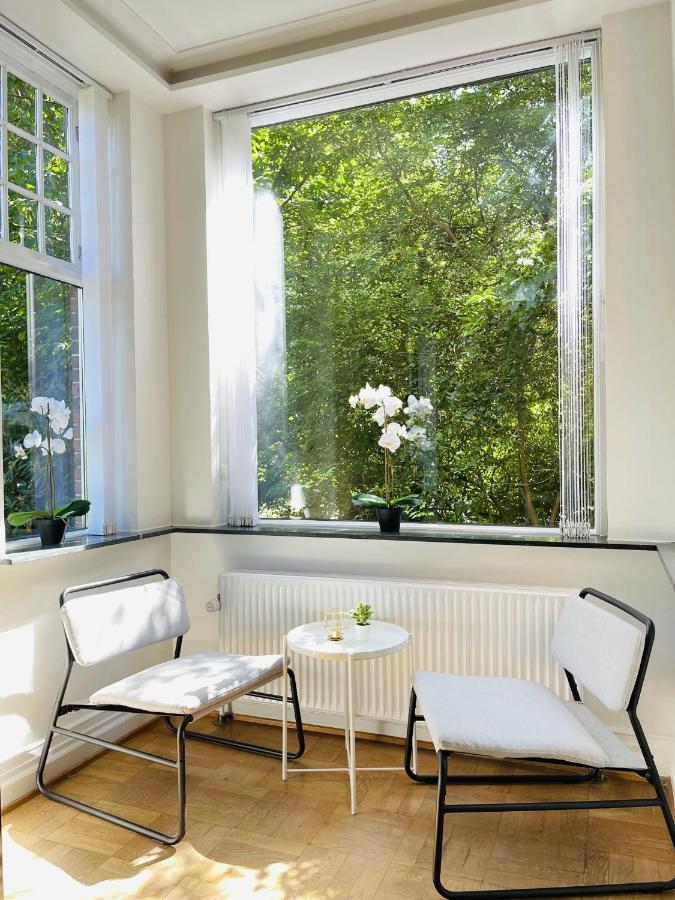 Aday - Aalborg Mansion - Open Bright Apartment With Garden Exterior photo